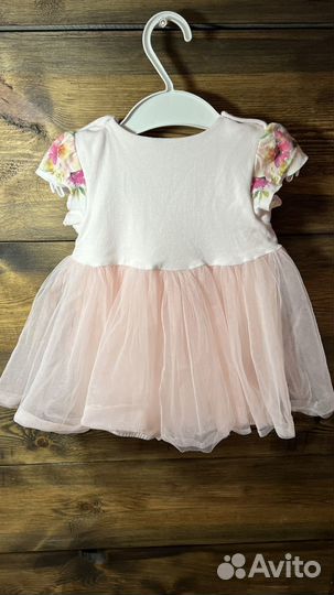 Платье нарядное для девочки розовое, размер 74