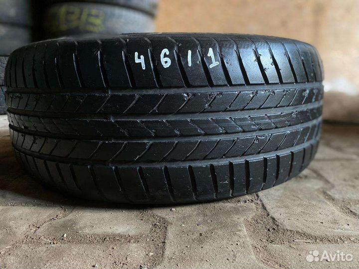 Goodyear EfficientGrip 245/45 R19 102Y