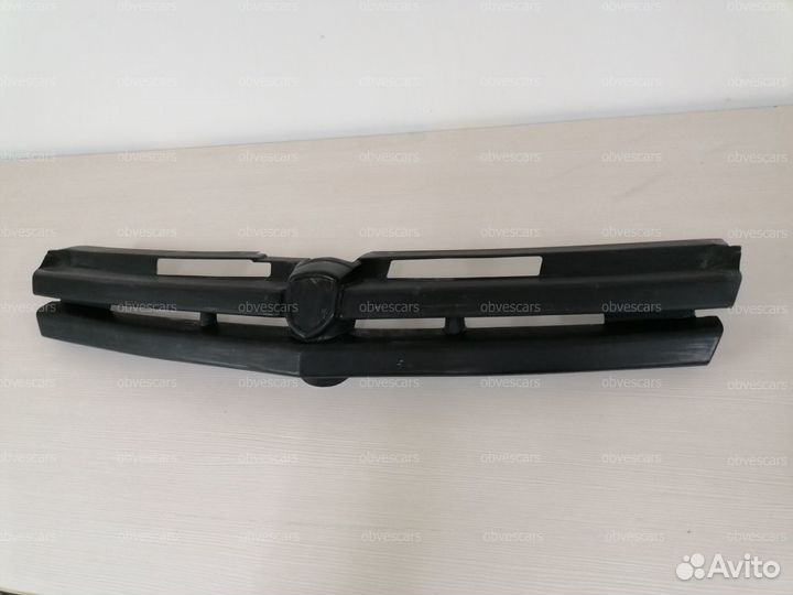 Решетка радиатора Hofele Volkswagen Touareg 2010+