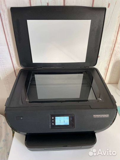 Мфу струйный цветной принтер HP DeskJet