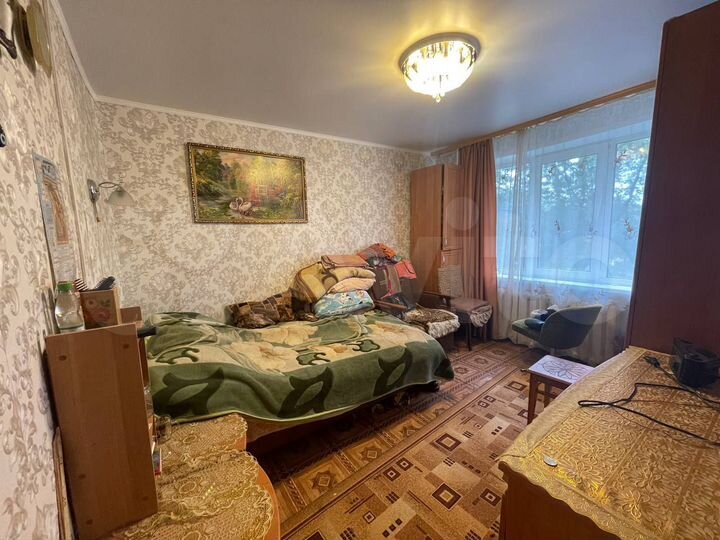3-к. квартира, 56 м², 1/4 эт.