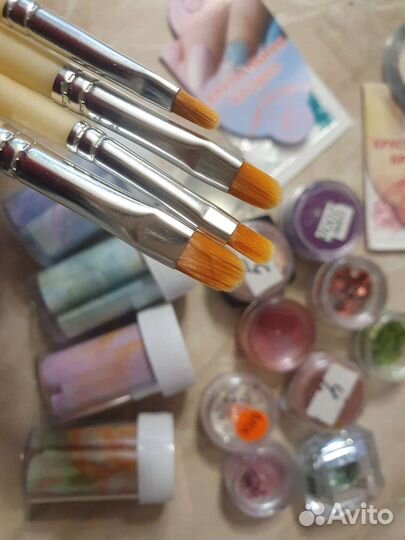 Для дизайна ногтей