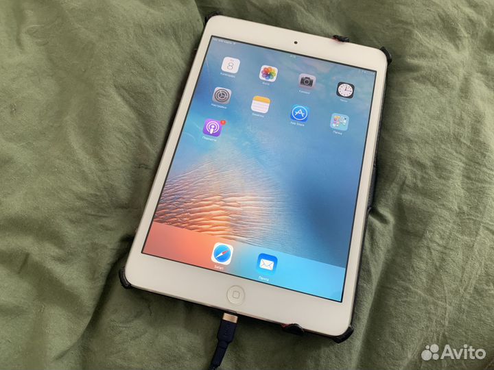 iPad mini (Wi-Fi + Cellular, MM) +3G