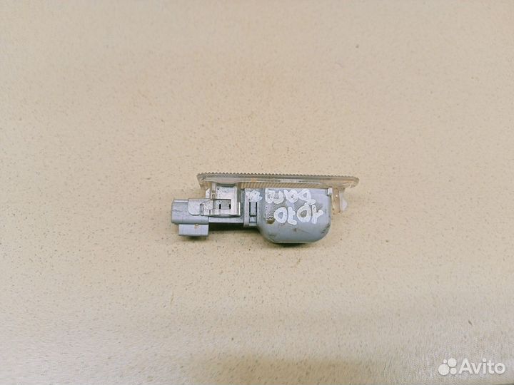 Плафон салонный RAV 4 2013