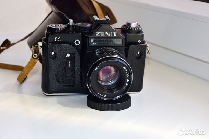 Зенит-11 Экспорт зеркалка из СССР Гелиос 44М-4