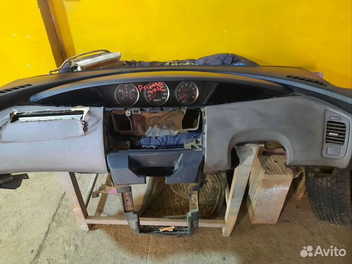 Торпедо nissan primera