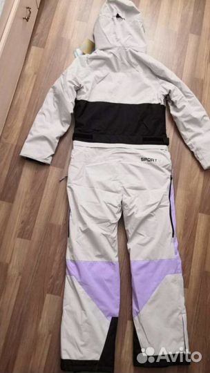 Горнолыжный/сноубордический комбинезон