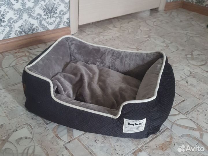 Лежанка для кошек или маленьких собак