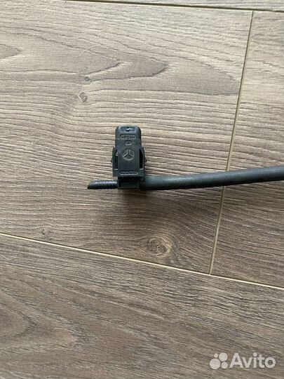 Форсунки омывателя стекла пара Mercedes CLS W219