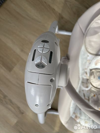 Детская качелька