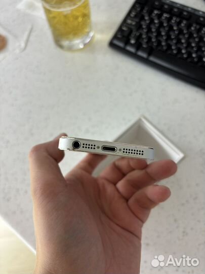 iPhone 5, 16 ГБ