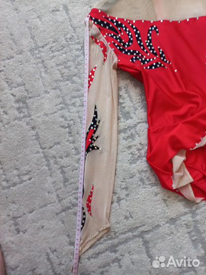 Костюм для фигурного катания