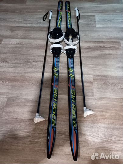 Беговые лыжи