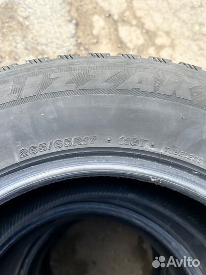 Bridgestone Blizzak Spike-02 SUV 265/65 R17 116T