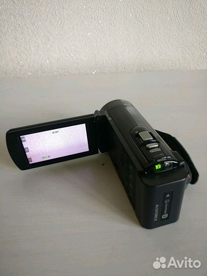 Видеокамера Sony HDR-CX110 в идеальном состоянии