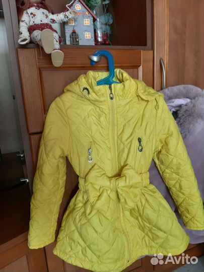 Курточка на девочку