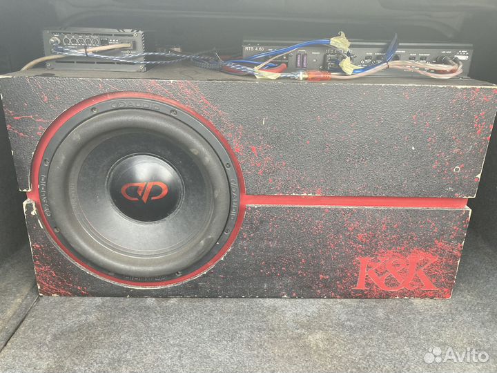 Сабвуфер с усилителем в машину