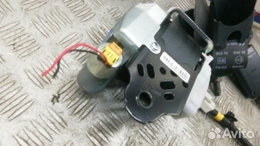 Ремень безопасности с пиропатроном сиденья передне