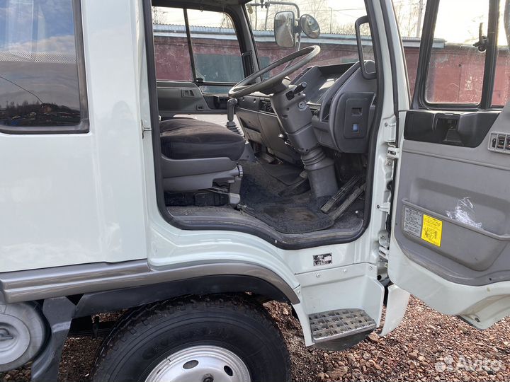 Бортовой грузовик Hino Ranger FD с КМУ Tadano, 1993