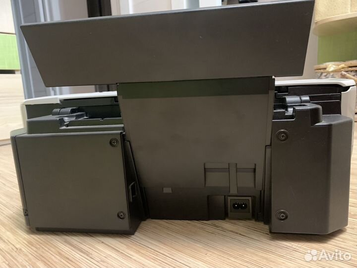 Цветной принтер + сканер Canon pixma MP210