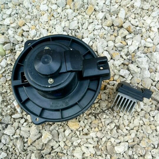 Вентилятор отопителя lifan Solano