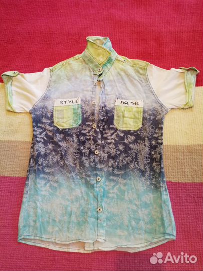 Легкая рубашка с коротким рукавом