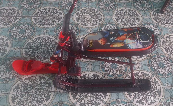 Детский снегокат