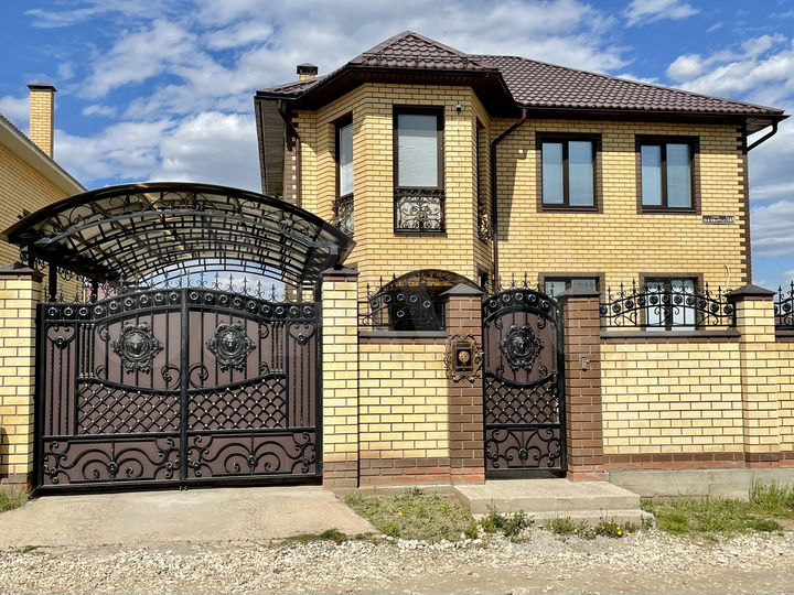 Коттедж 165 м² на участке 5,1 сот.