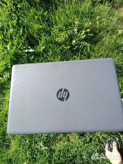 Ноутбук hp 250 g7