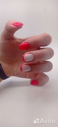 Мастер маникюра и педикюра