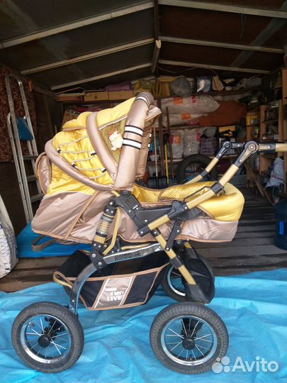 Продаёться коляска