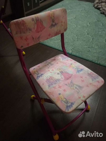 Стол и стул детский