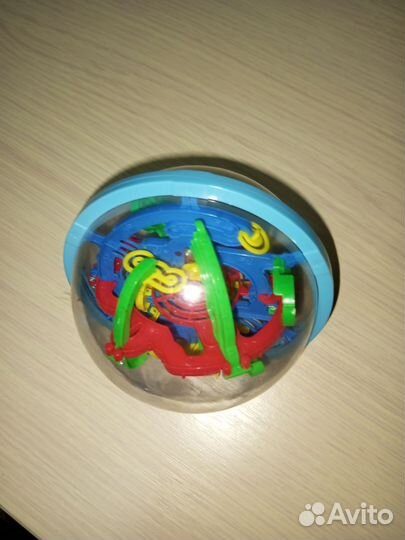 Пазлы, лего, игрушки, настольные игры