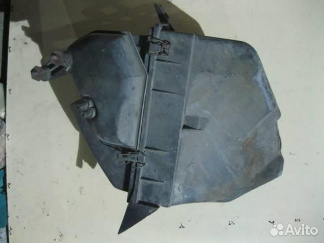 Корпус воздушного фильтра от Audi 100 (C4) 1991-1