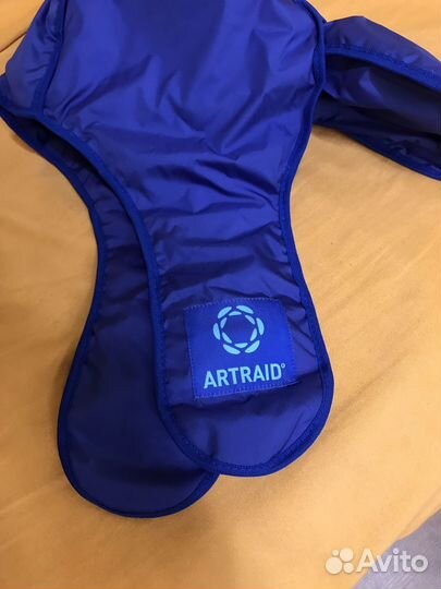 Жилетка и шапка Artraid