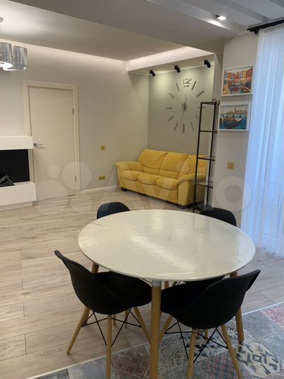 3-к. квартира, 80 м², 8/10 эт.