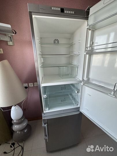 Холодильник бу liebherr