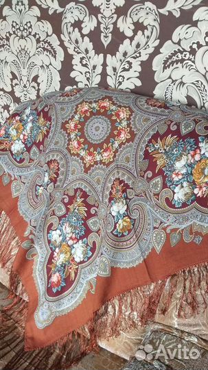 Павлопосадский платок шерсть