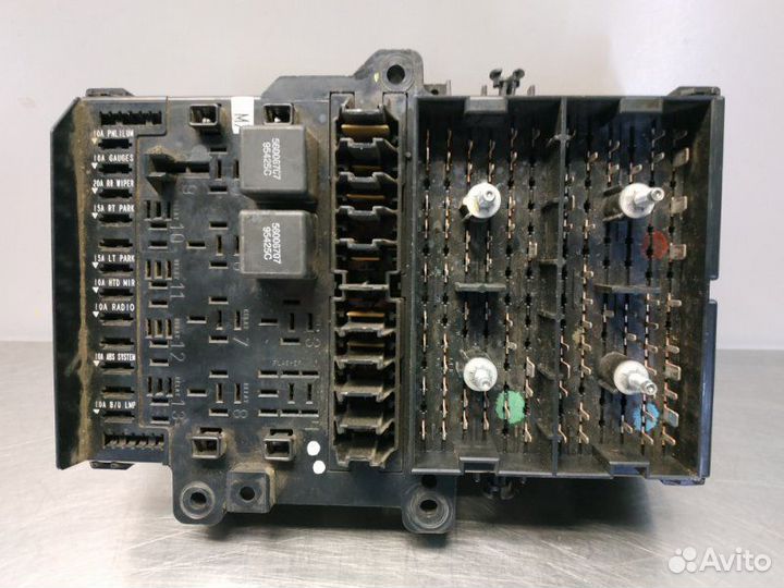 Блок предохранителей Dodge Caravan 3 NS EDZ 1997