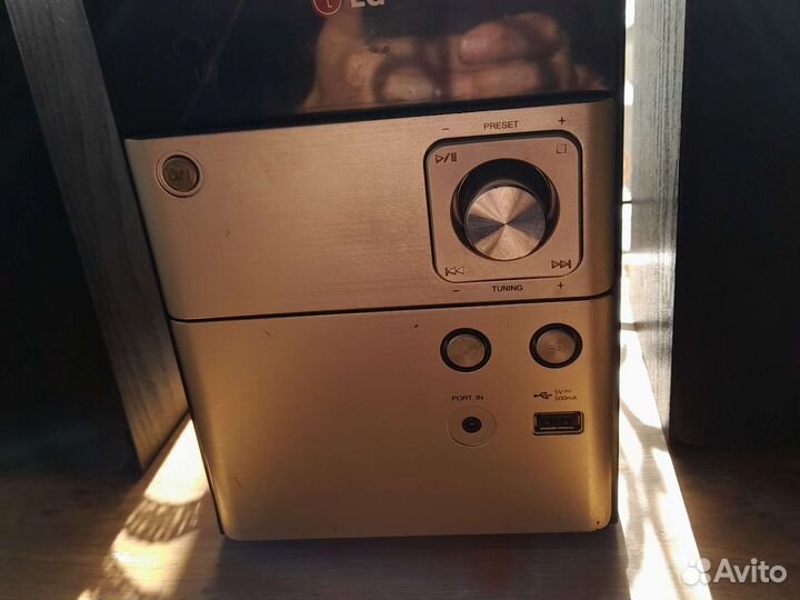 Музыкальный центр lg