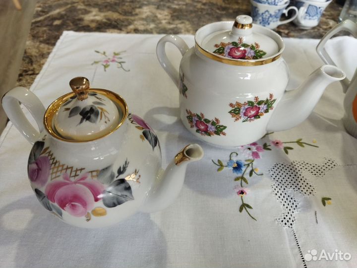 Чайник для заварки, сахарницы, молочники и соусник