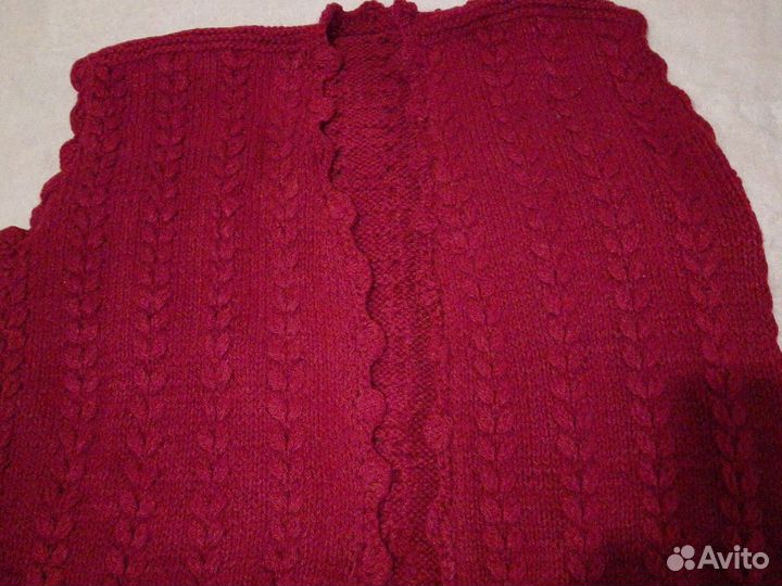 Жилетка женская вязаная