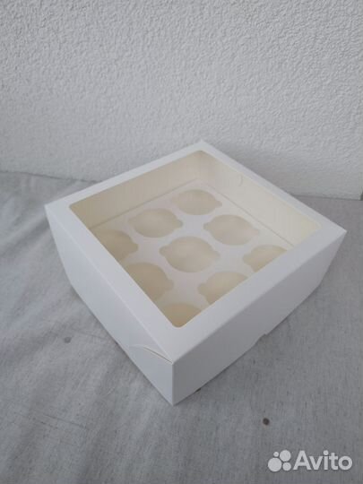 Коробка для капкейков, пирожных, пряников, трайфл