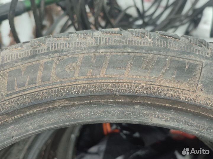 Michelin Alpin 5 215/45 R17