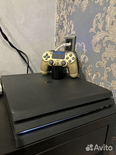 Sony PS4 pro 1tb