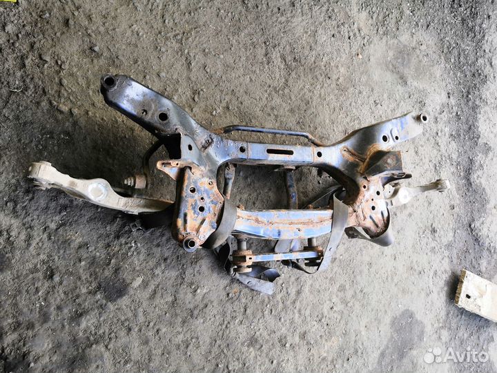 Балка задняя Nissan Qashqai+2 (JJ10) 2008-2014