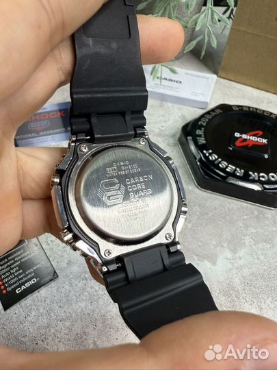 Часы Casio G-Shock GM-2100