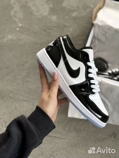 Кроссовки Nike Air Jordan 1 low concord