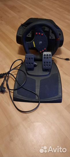 Руль и педали