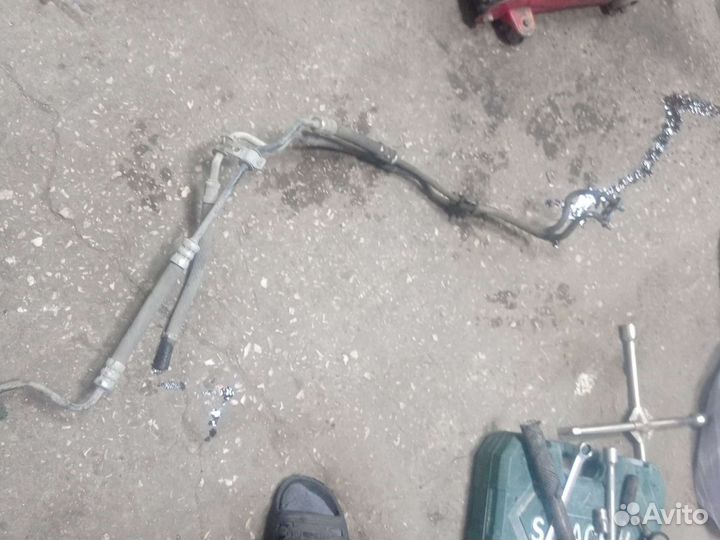 Трубка эгур гур пежо 307